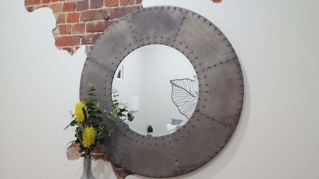 Boutique Heritage Studios On Ryrie Geelong Cbd Opposite Hospital エクステリア 写真